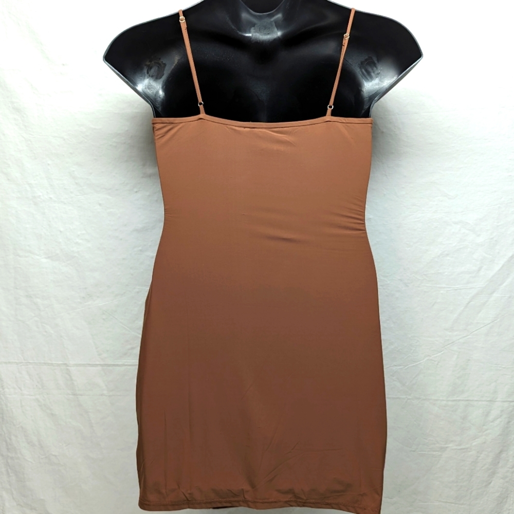 Urban Outfitter Spaghetti Strap Dress Cocoa V-neck Asymmetric Hem NWT - Picture 3 of 7